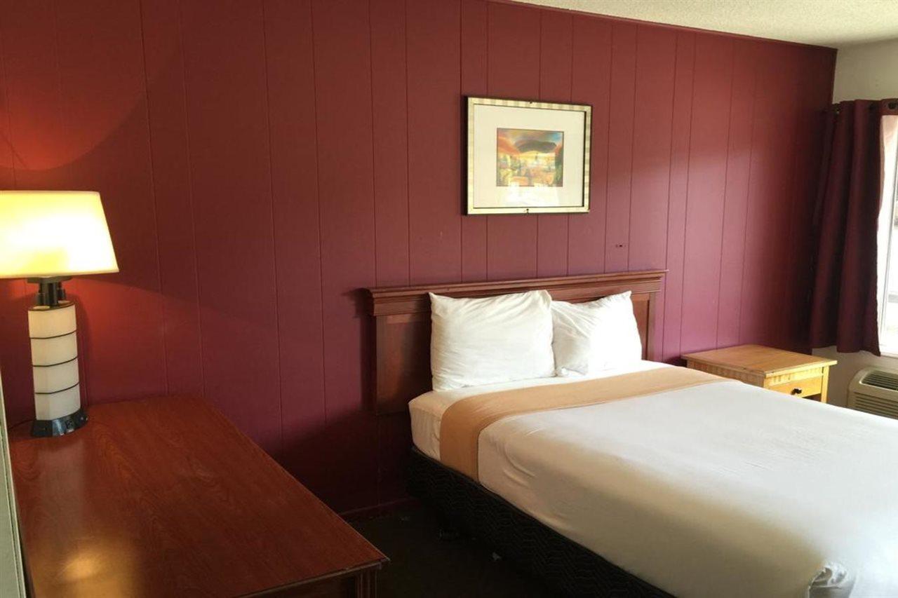 Holiday Lodge Los Angeles Bagian luar foto